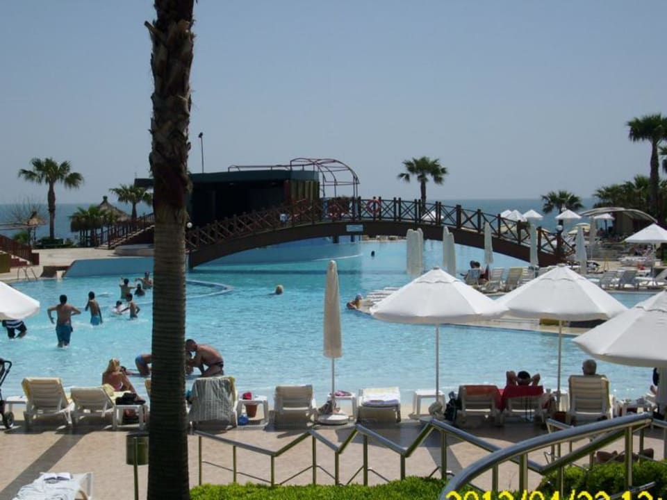 Blick zum Pool Oz Hotels Incekum Beach