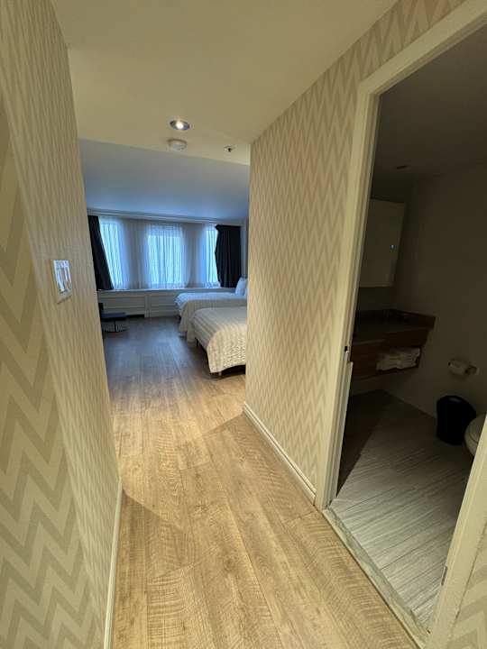 Zimmer SENS Hotel