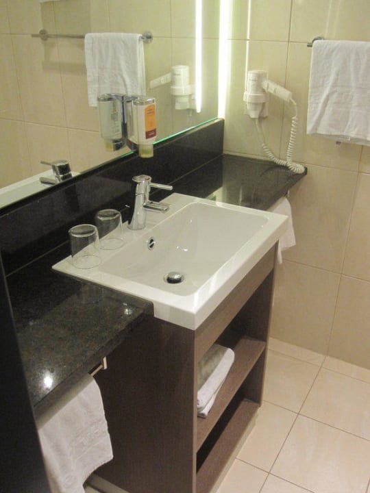 Bad IntercityHotel Mainz