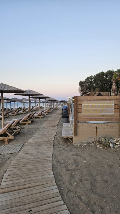 Strand Sentido Amounda Bay