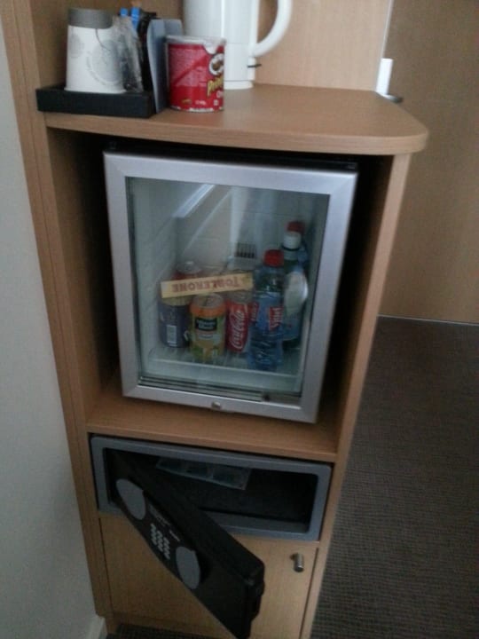 Minibar und Safe Hotel Novotel Luxembourg Centre