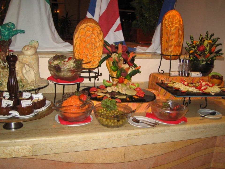 Abendbuffet im Hotel Hotel Three Corners Ocean View prestige - Adults only