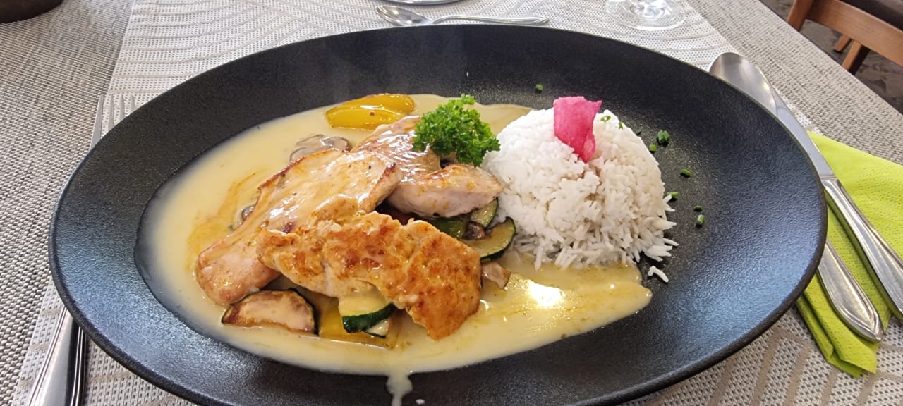 Gastro Landhotel Zur Jurahöhe / Juraschlössl