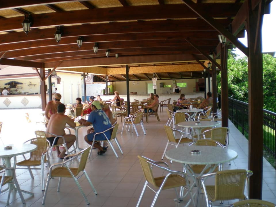 Zadaszony bufet na przekąski Hotel Seker Resort