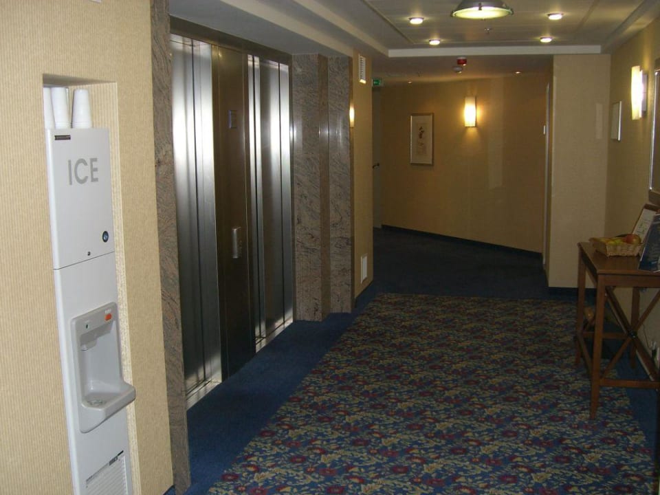 Hotelgang Welcome Parkhotel Bochum