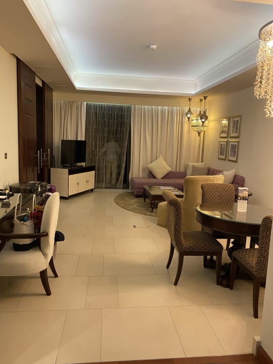 Zimmer Ajman Saray, a Luxury Collection Resort
