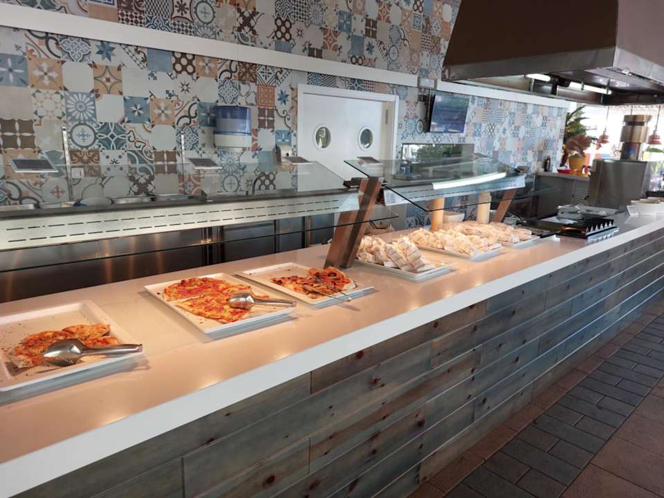 Gastro Landmar Playa La Arena