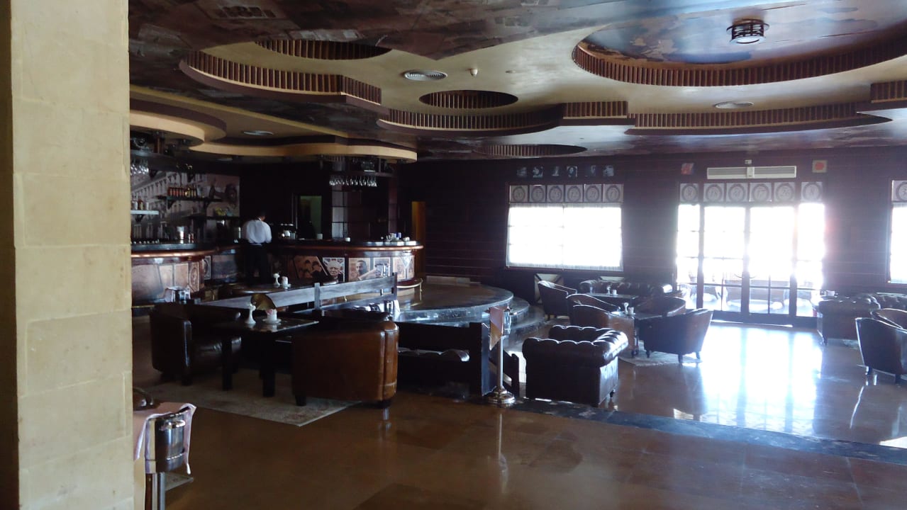 Bar am Hoteleingang Pickalbatros Dana Beach Resort - Hurghada
