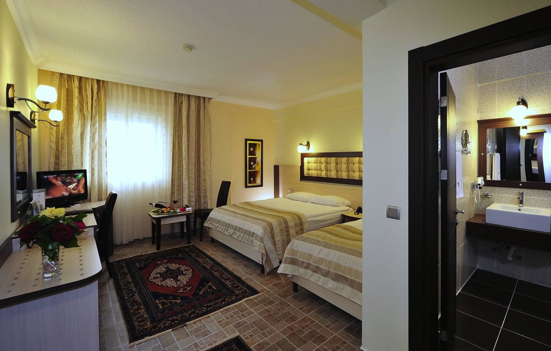 Comfort Room with Family Bed Monark Hotel Cappadocia