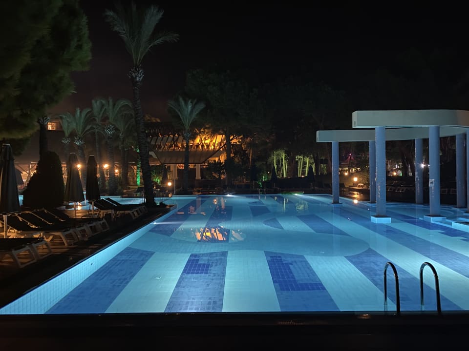 Pool IC Hotels Green Palace