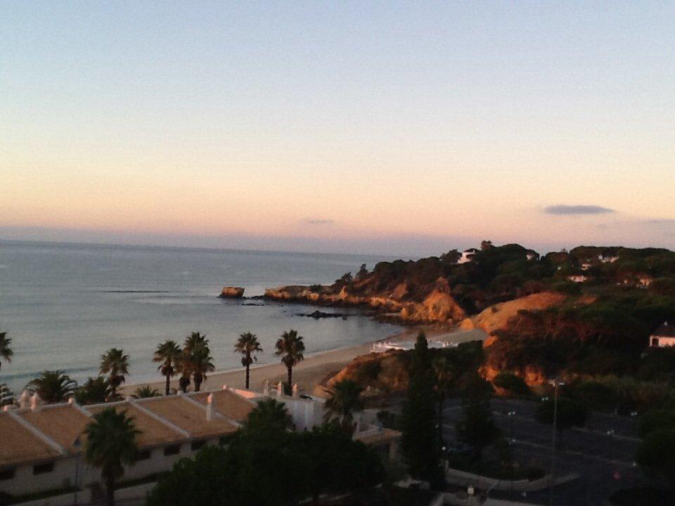 Blick vom 3. Stock, DZ m. Meerblick auf die Bucht Grande Real Santa Eulalia Resort & Hotel Spa
