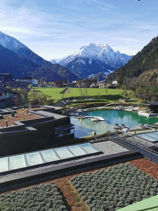 Gartenanlage Neuhaus Zillertal Resort