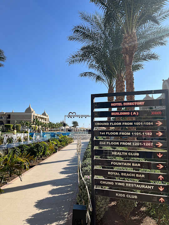 Außenansicht Titanic Royal