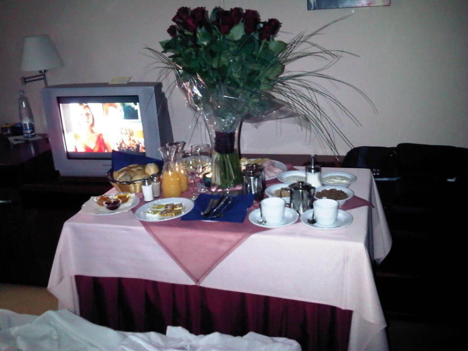 Frühstück Hotel Olympia