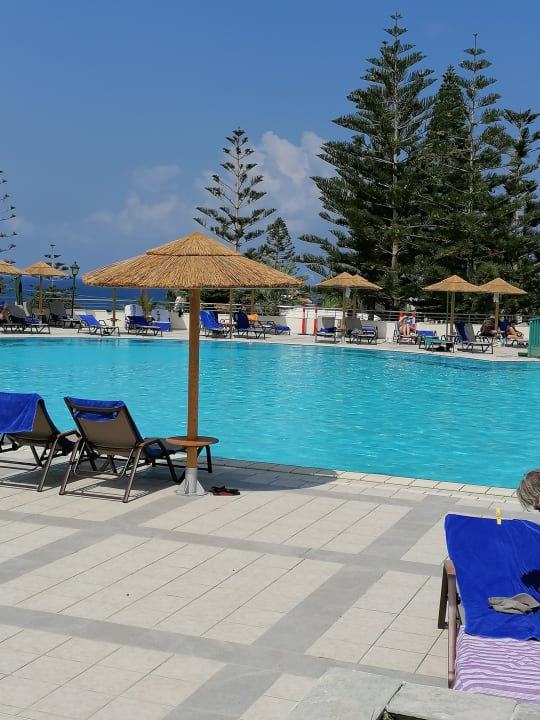 Pool Iberostar Selection Creta Marine