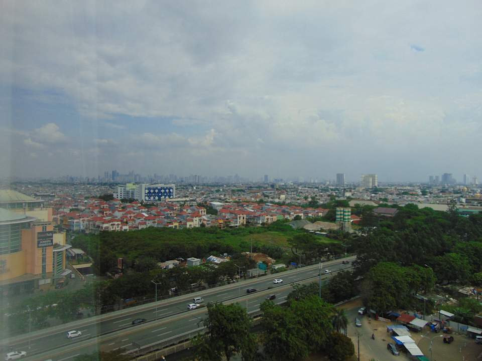 Ausblick Hilton Garden Inn Jakarta Taman Palem
