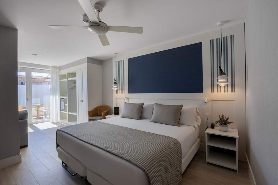 Zimmer Hotel Catalonia Mirador des Port