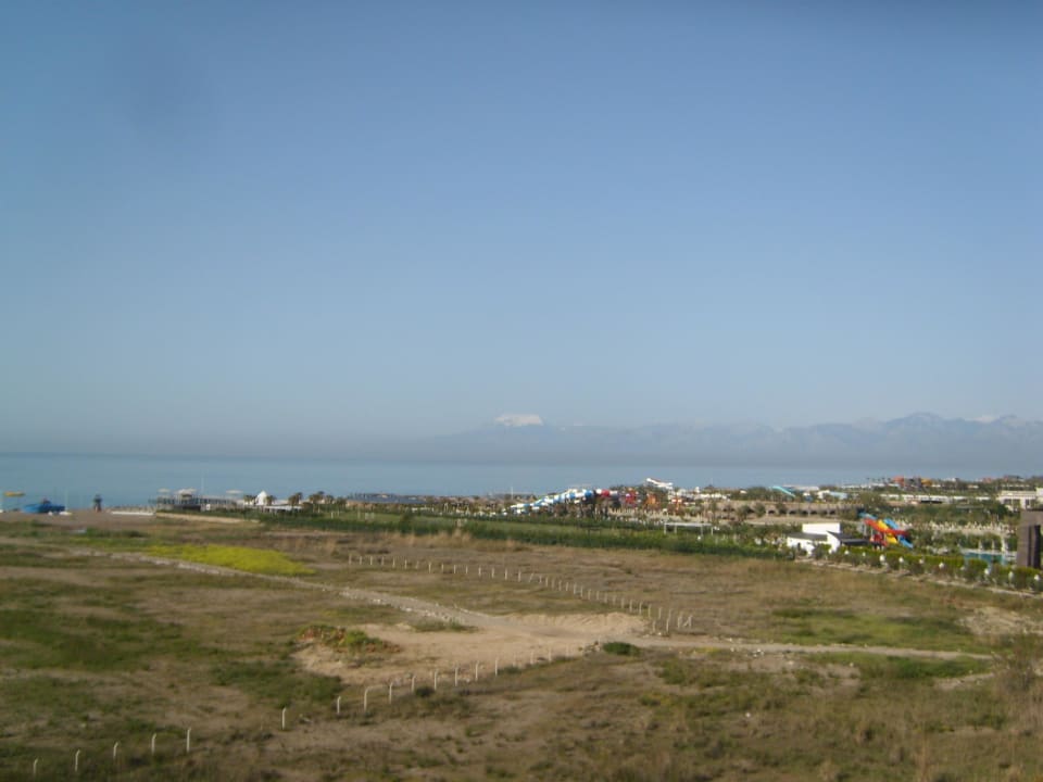 Richtung Süd-Westen Saturn Palace Resort Hotel