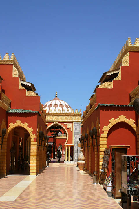 Shoppingmall und Zimmer im oberen Bereich Pickalbatros Alf Leila Wa Leila Resort - Neverland Hurghada