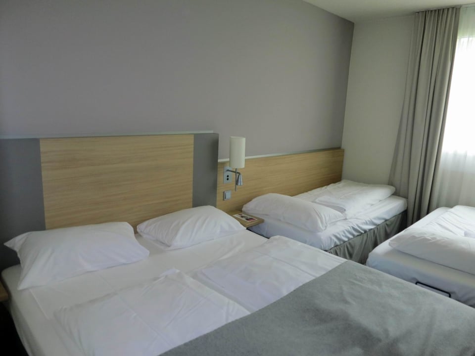 Schlaft und Aufenthaltsbereich Fürther Hotel Mercure Nürnberg West