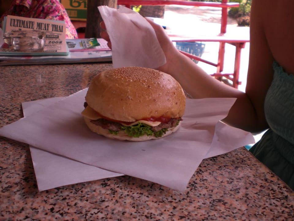 Handsome Cheeseburger Panviman Resort Koh Phangan