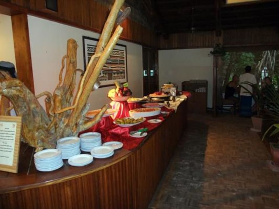 Dessert Buffet NH Collection Maldives Reethi Resort