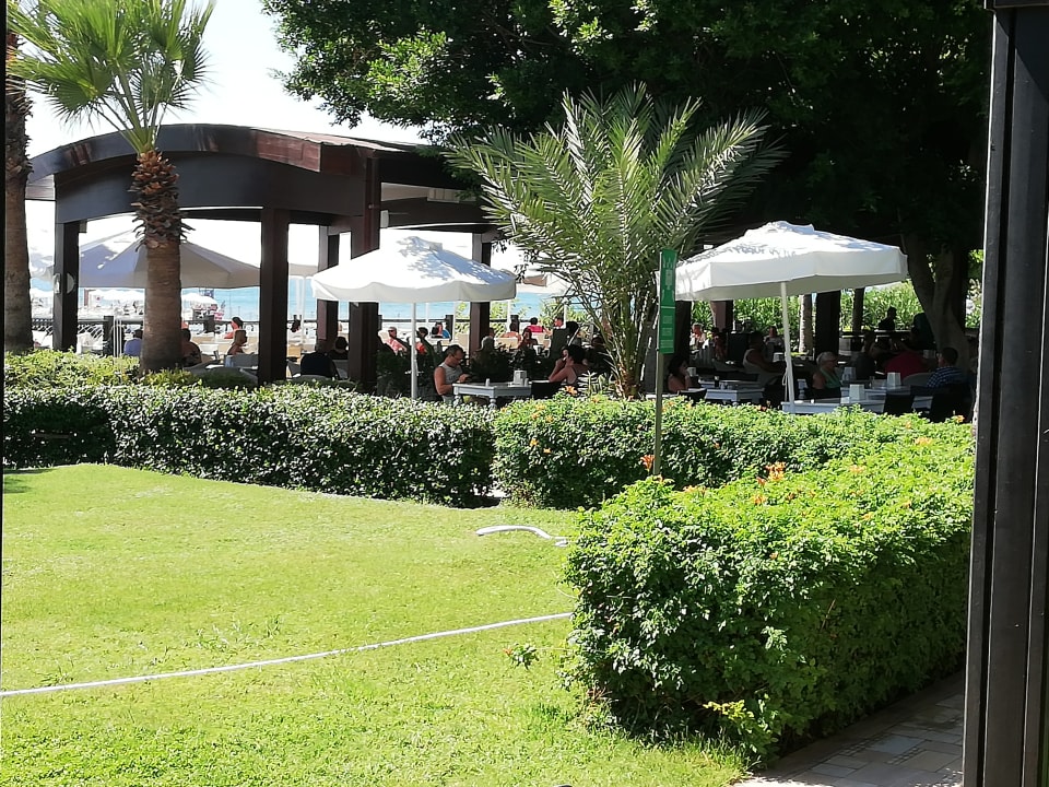 Gartenanlage Hotel Grand Side