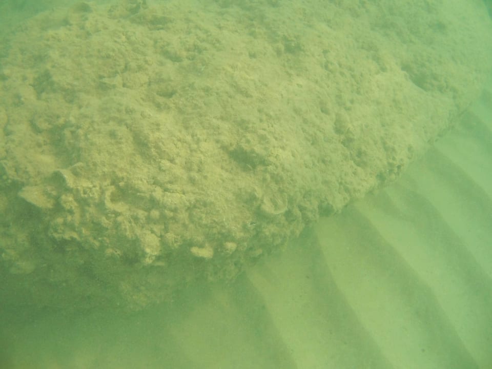 Steine im Wasser Top Hotel