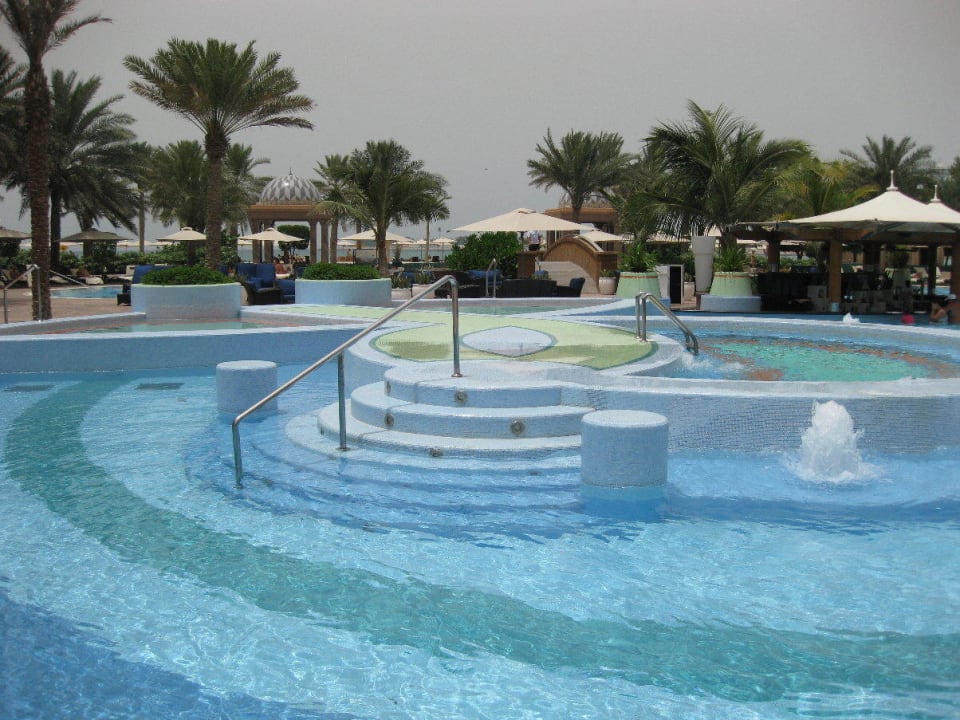 Ostpool Emirates Palace Mandarin Oriental