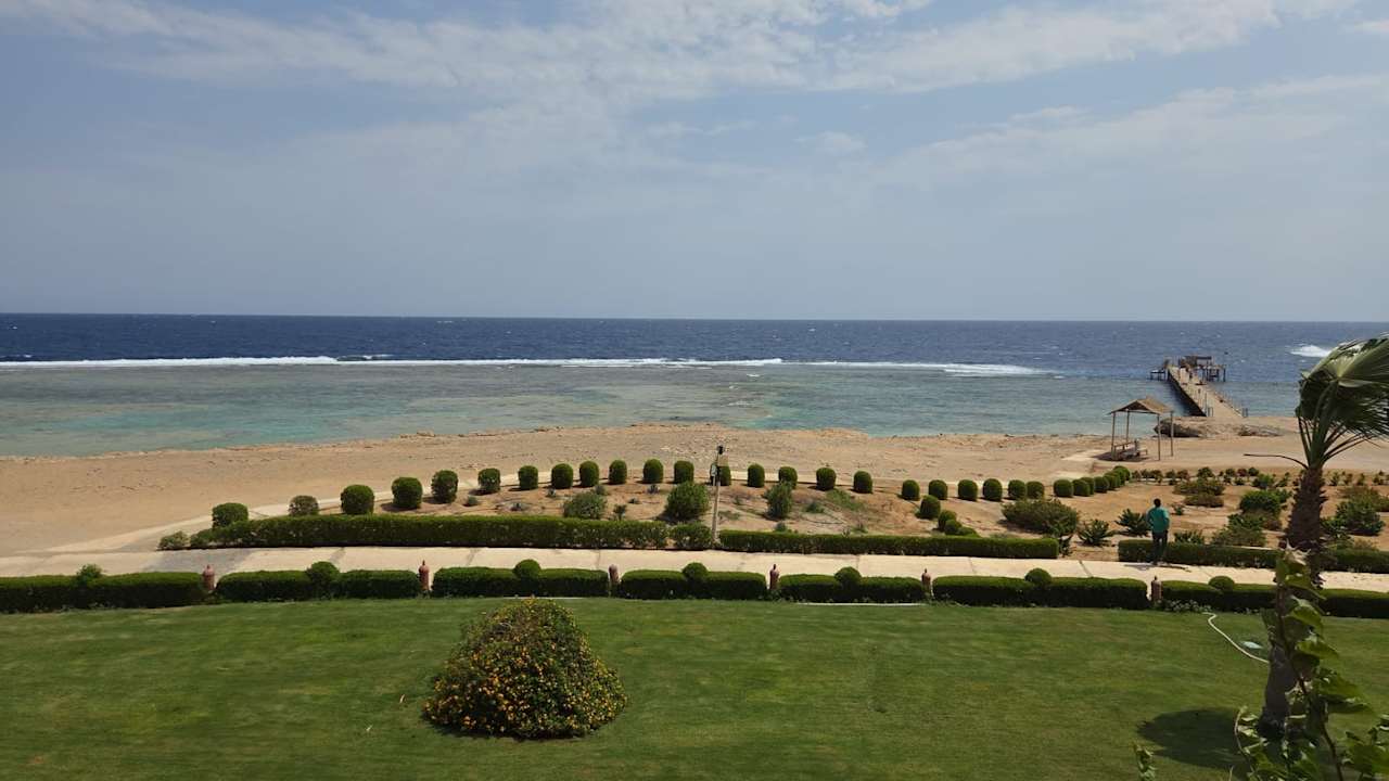 Außenansicht Pickalbatros Palace Hotel-Port Ghalib