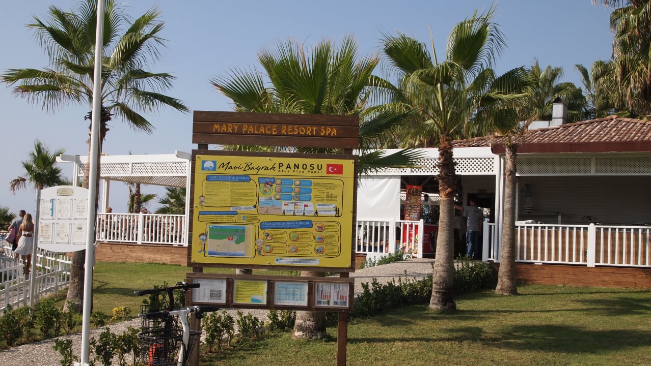 Strand Mary Hotel Side