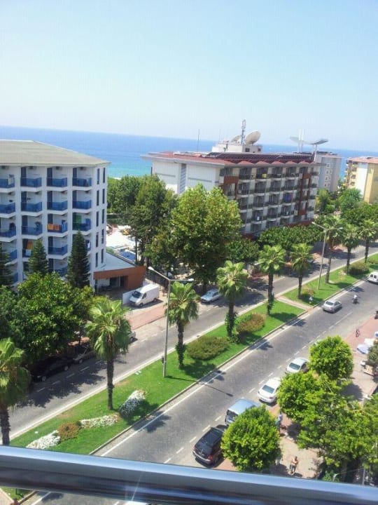 2012 Hotel Grand Zaman Garden
