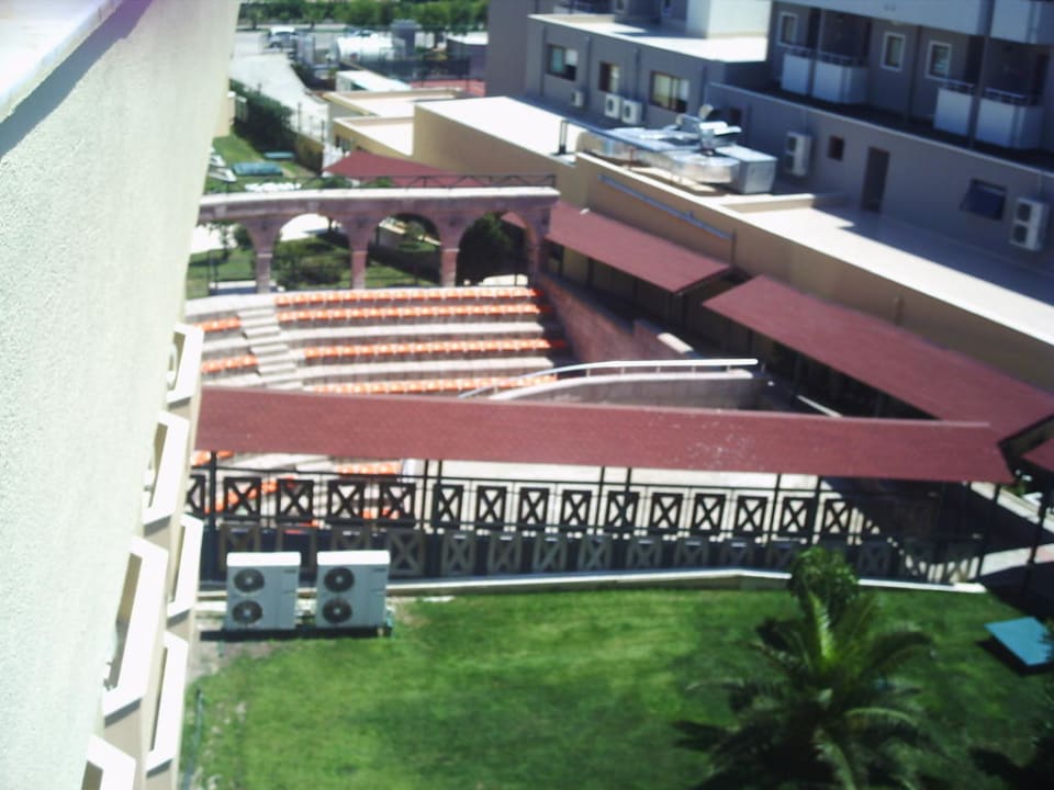 Theater Grand Seker Hotel