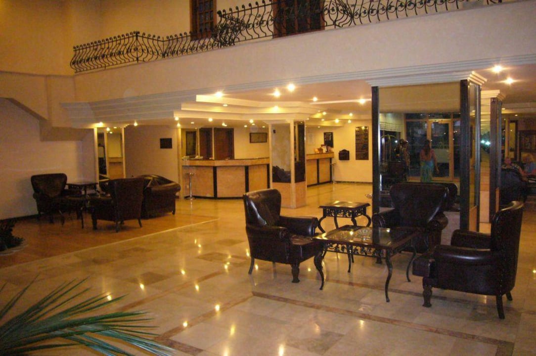 Reception Senza Sunset Beach Hotel