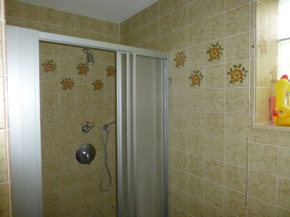 Dusche Privatzimmer Schoen