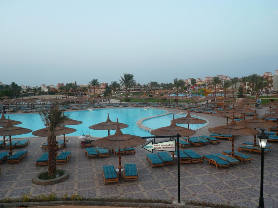 Ein Blick über die Anlage Pickalbatros Dana Beach Resort - Hurghada