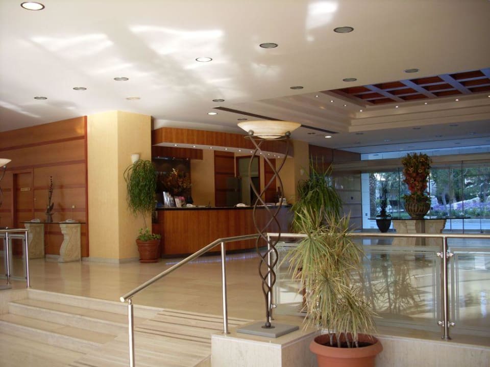 Rezeption Hotel Calypso Beach