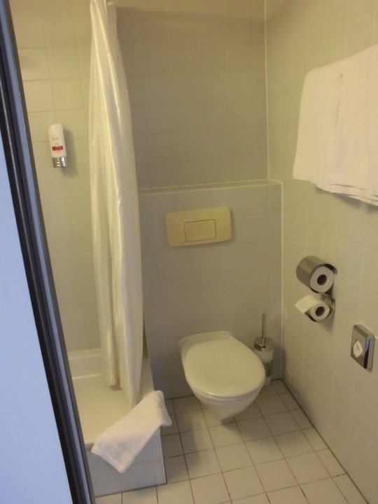 WC Leonardo Hotel Nürnberg