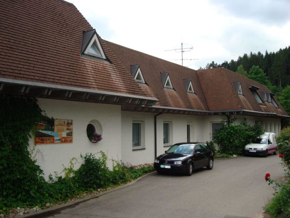 Eingang Kur- und Sporthotel Lauterbad Hotel Lauterbad