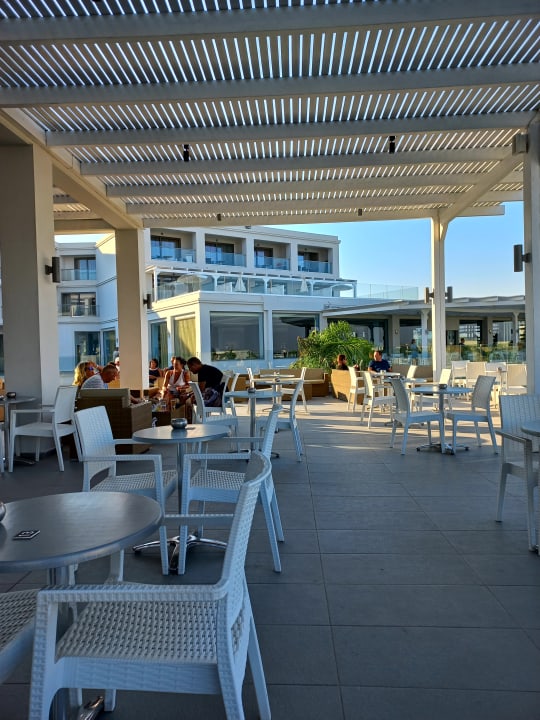 Gastro Asterias Beach Resort