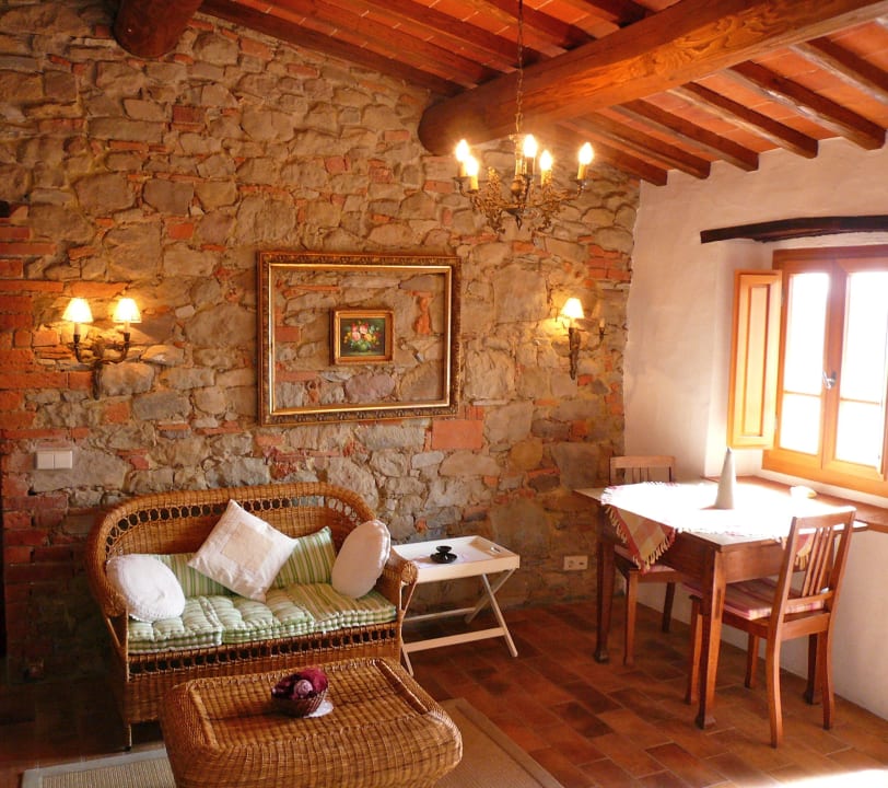 Wohnküche Appartement "Roseto" Ventena Vecchia antico frantoio