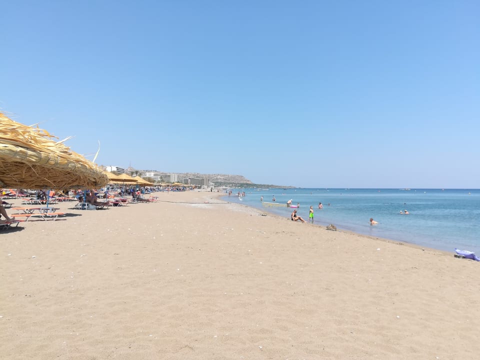 Strand Pegasos Deluxe Beach Hotel