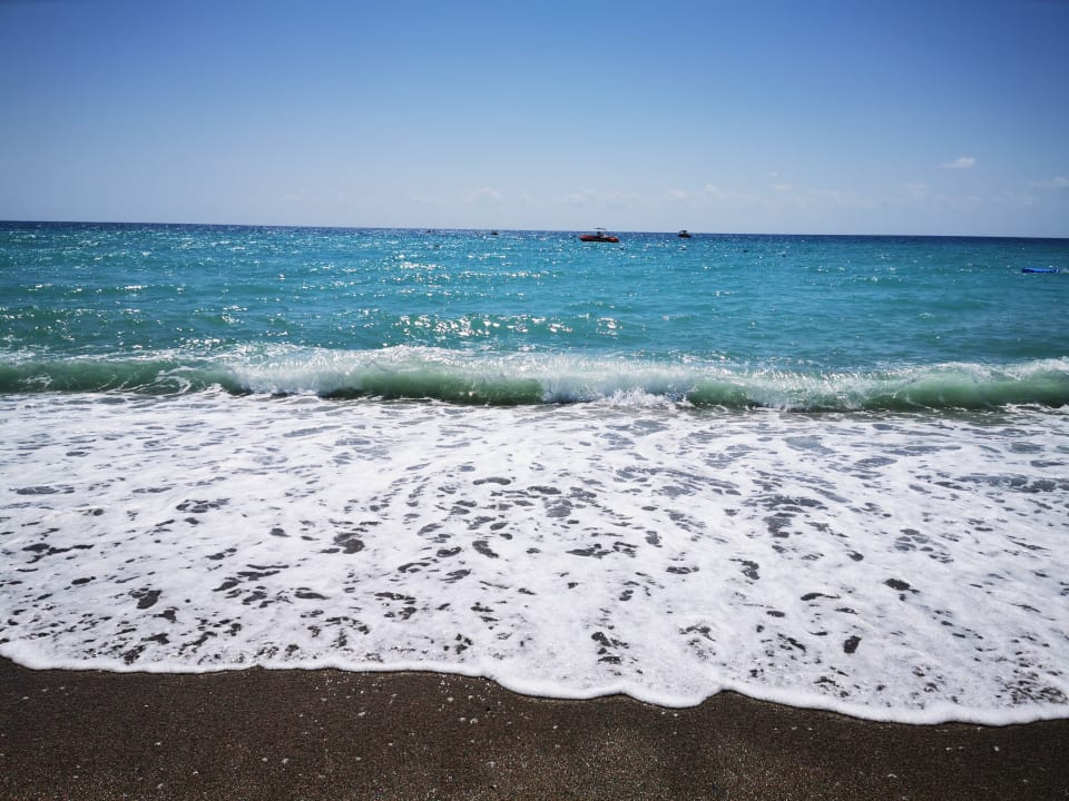 Strand Starlight Resort Hotel