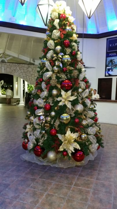 Weihnachtsvorbereitung Lifestyle Tropical Beach Resort & Spa