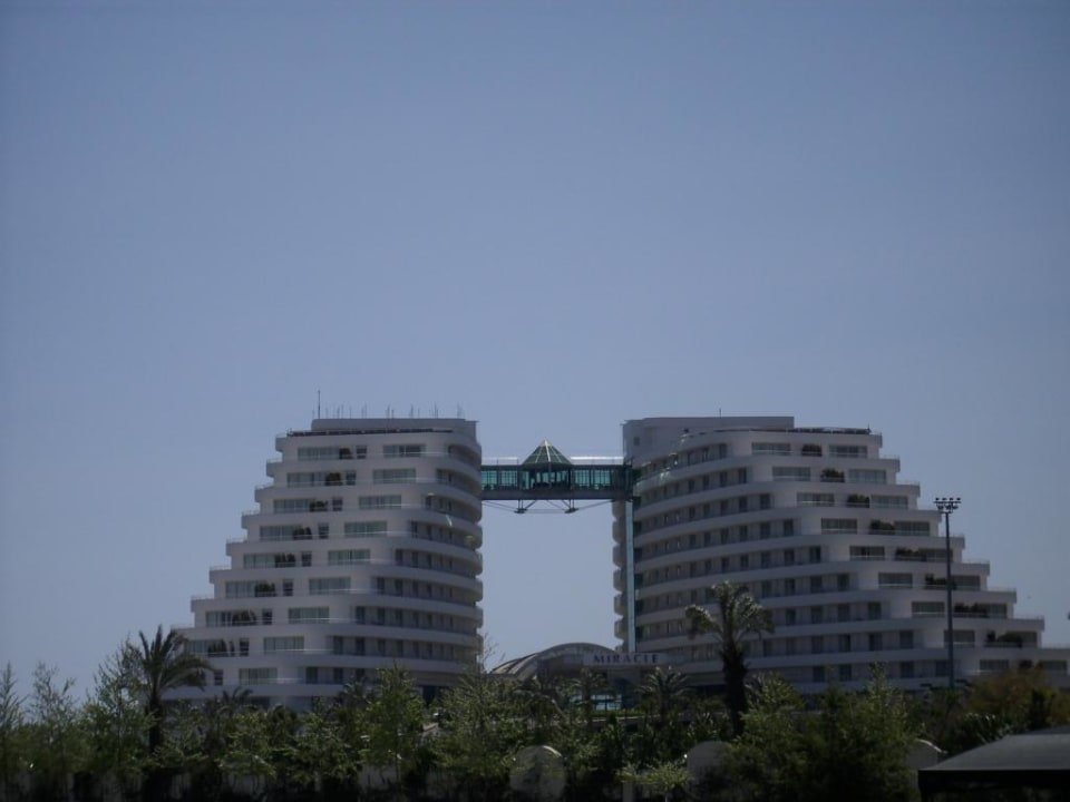 Strand Blick Hotel Miracle Resort