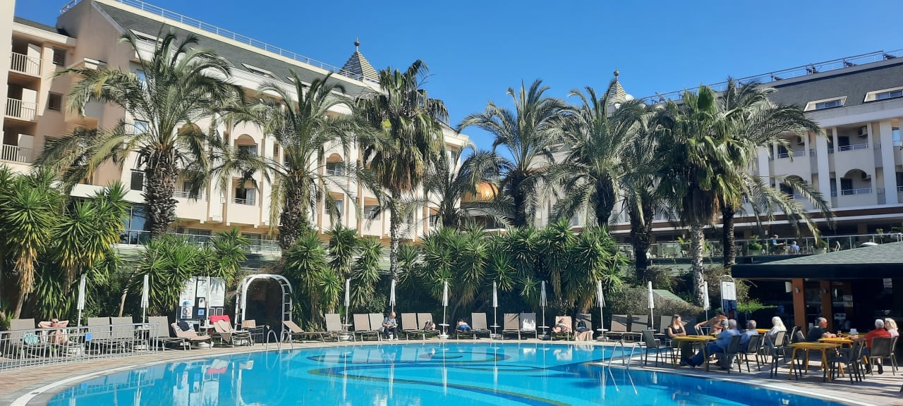 Pool Calimera Hane Garden