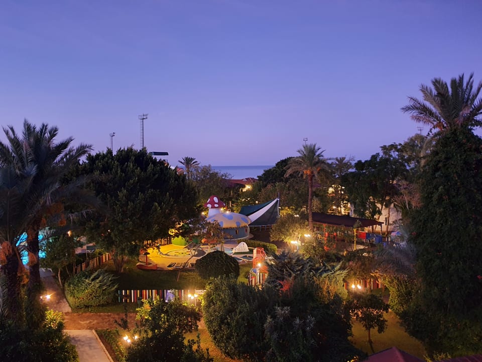 Ausblick Belconti Resort Hotel