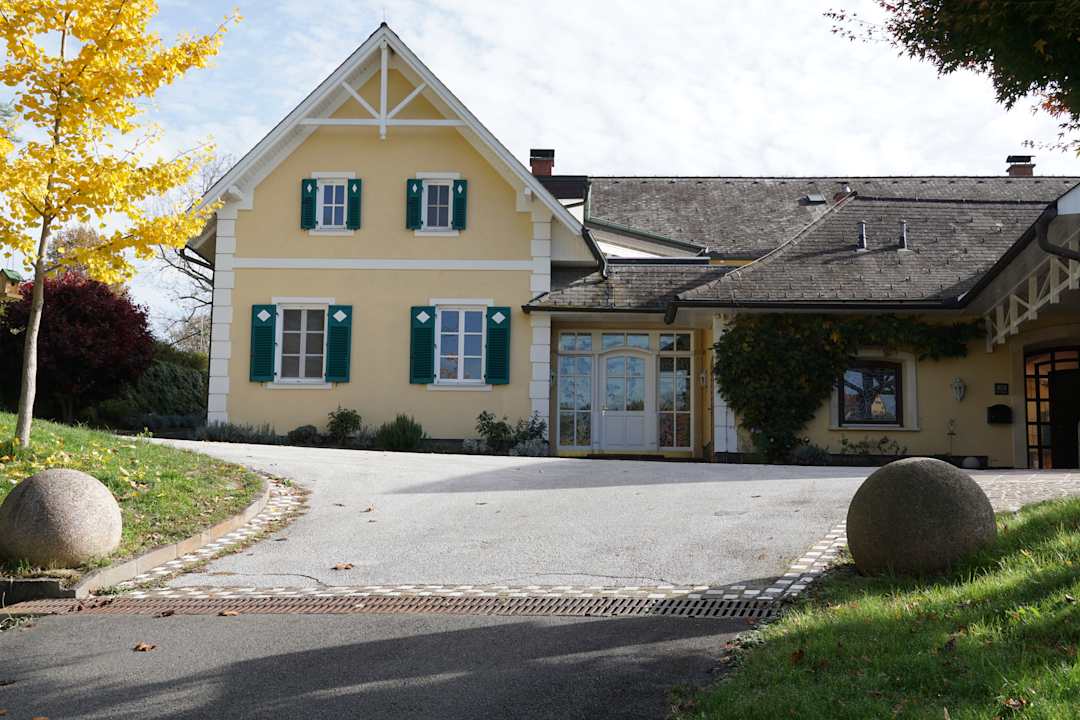 Außenansicht Landhaus zum Caphenstain