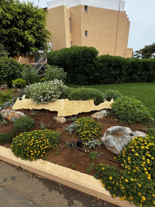 Gartenanlage Anissa Beach & Village