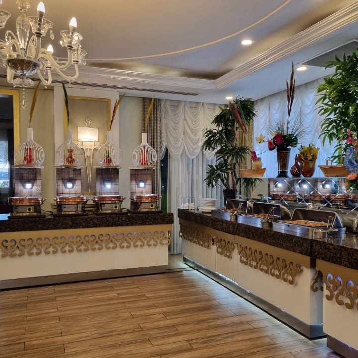 Gastro Dream World Resort & Spa